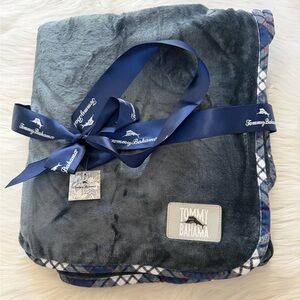 Tommy Bahama Navy Plush Throw Blanket 50” x 60”